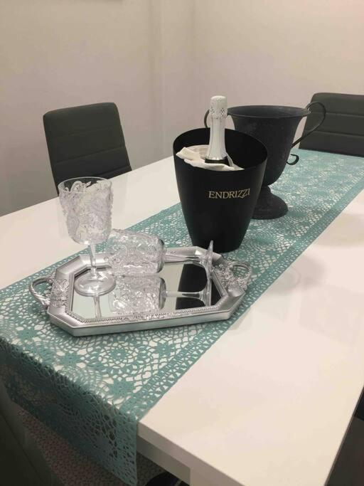 Beautiful Apartment Next To Piazza Di Spagna ローマ エクステリア 写真